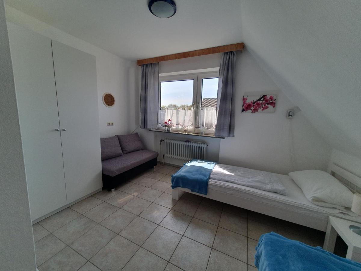 Ferienwohnung Luisa Im Haus Maarten Cuxhaven Esterno foto