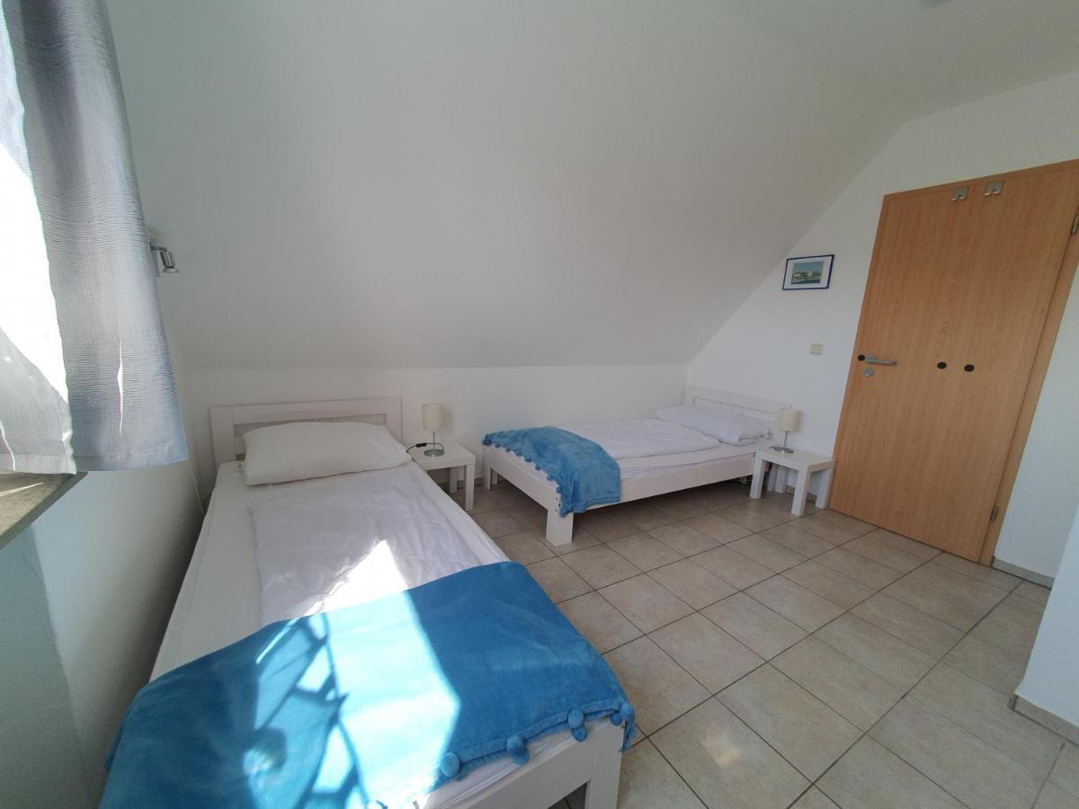 Ferienwohnung Luisa Im Haus Maarten Cuxhaven Esterno foto
